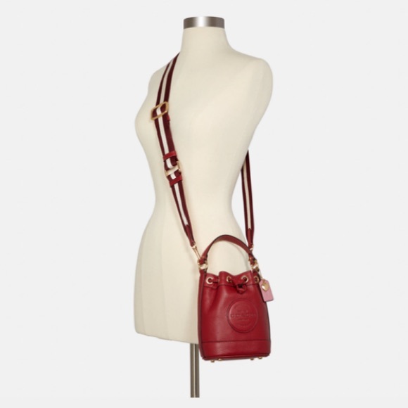 Coach Dempsey Bucket Bag Heart Charm - Picture 5 of 12